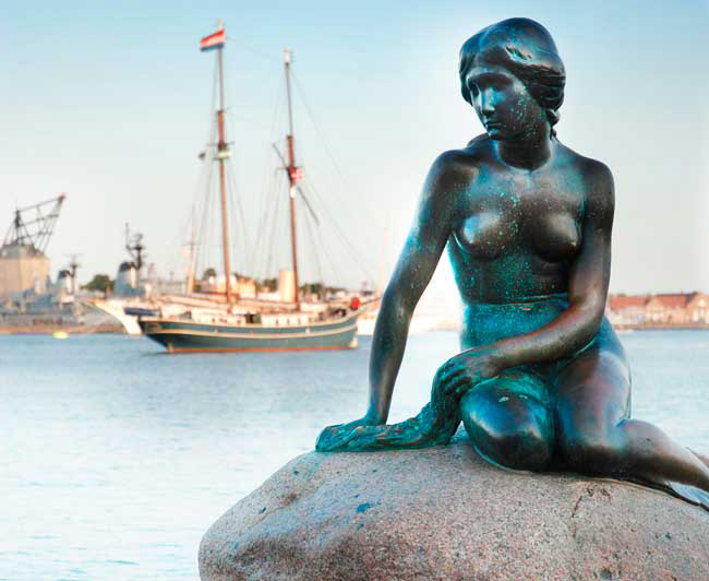 The Little Mermaid Statue is one of the main attractions in Copenhagen.
